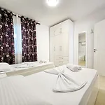 Appartamento Sunset Sea View Two Bedroom Golem (Tirana)